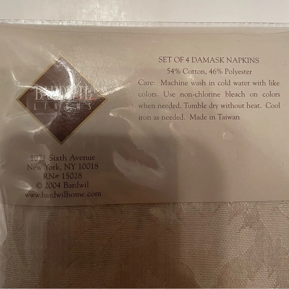Bardwil Damask napkins set of 12 white bridal elegant‎ 16” x 16”